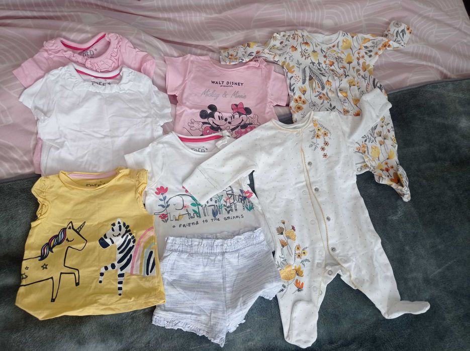 Лот бебешки дрешки