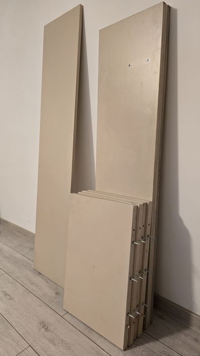 Vand birou (4 bucati disponibile)