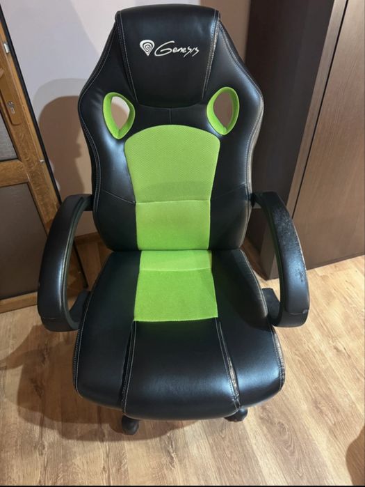 Vand scaun de gaming