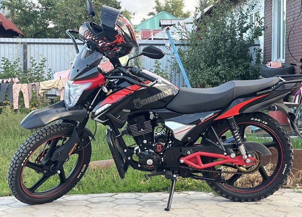 Продам мотоцикл 200 кубов