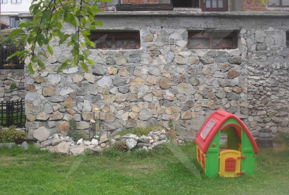 Къща в гр. Копривщица 50530