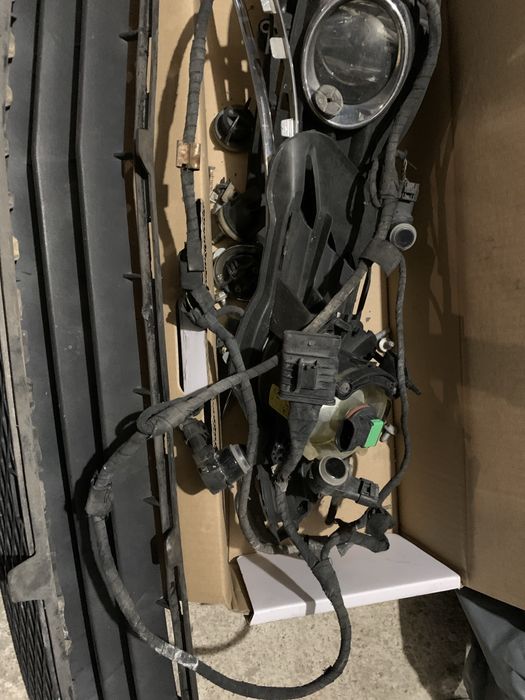 Части от mercedes w204