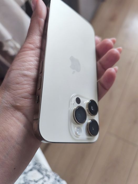Продам Iphone 14 pro