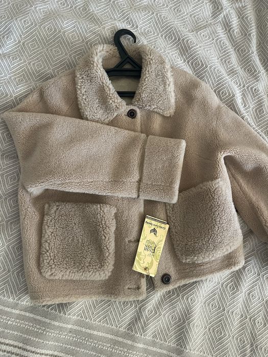 Шубка весенняя новая