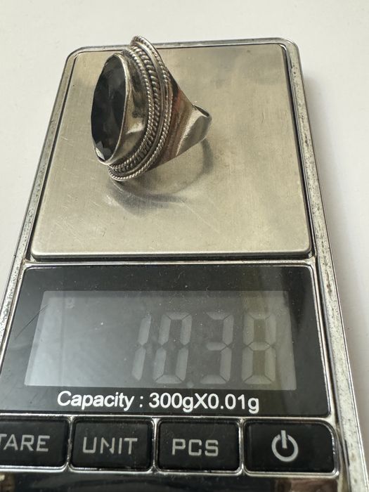 Inel argint 925 cu cuart fumuriu, mare 10 carate.