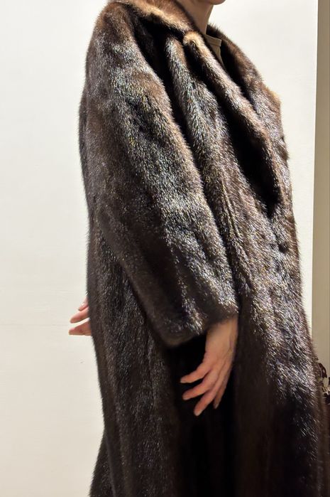 Haina de blana vizon, nutrie