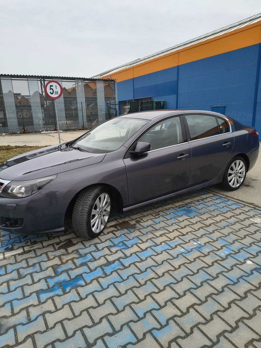Renault Latitude