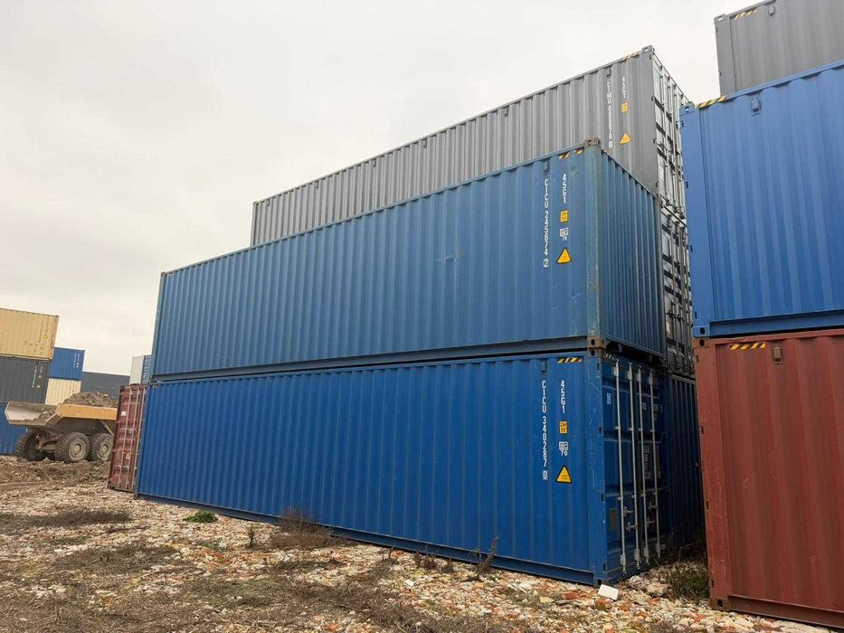 Нови 40-футови High Cube контейнери – Налични в син и бежов цвят