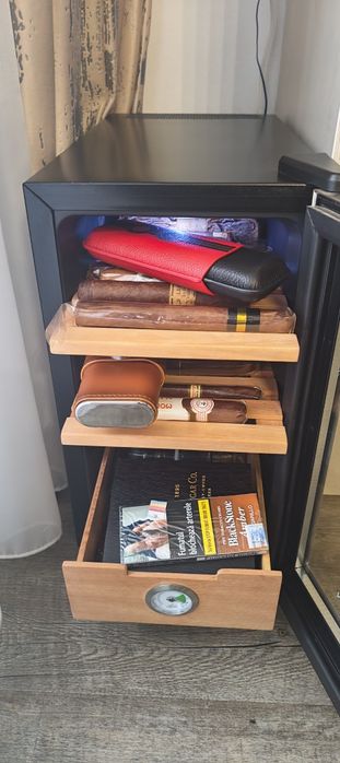 Humidor trabucuri Klarstein El Prezidente, 23l, 45w, lemn fag