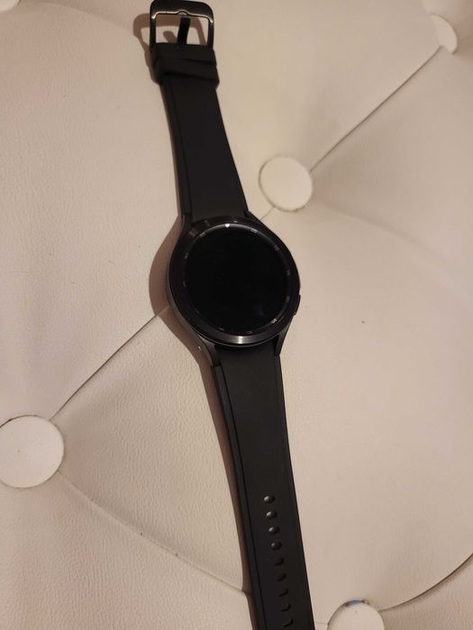 часовник Samsung