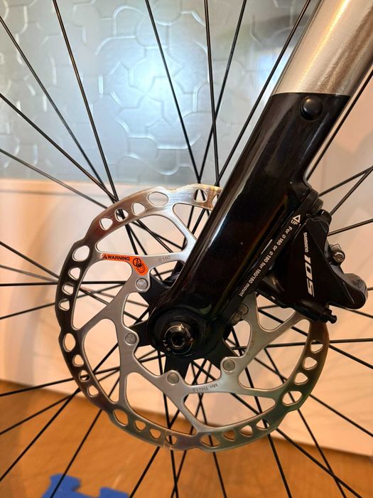 Продавам Bianchi Via Nirone 7  – Размер 61. В ГАРАНЦИЯ до март 2027 г. С подобрения и подаръци!