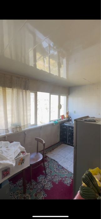 Феруза напротив эко базара продается квартира 2/4/5 кирпичный дом