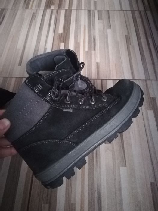 Ghete goretex 36
