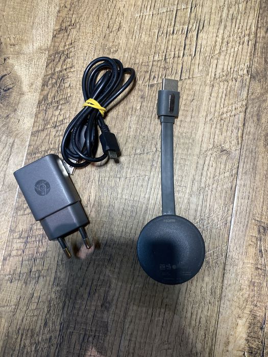 Google Chromecast 2 - Complet (Cablu + Adaptor priză)