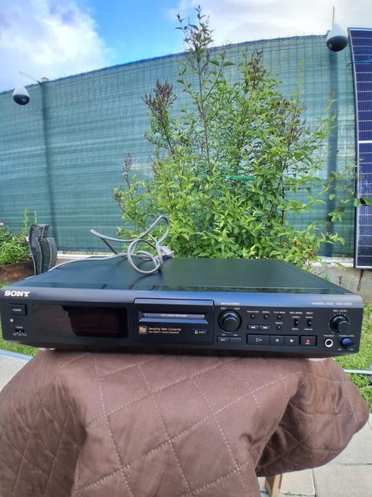 Mini disc Sony je 500