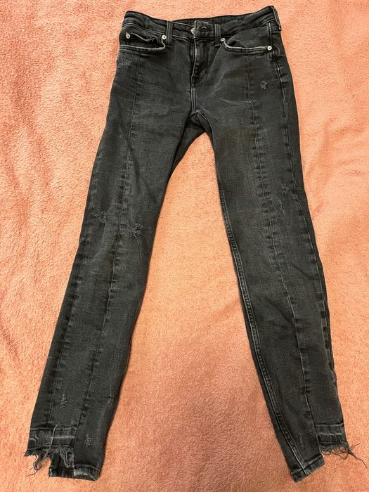 Продавам женски черни дънки