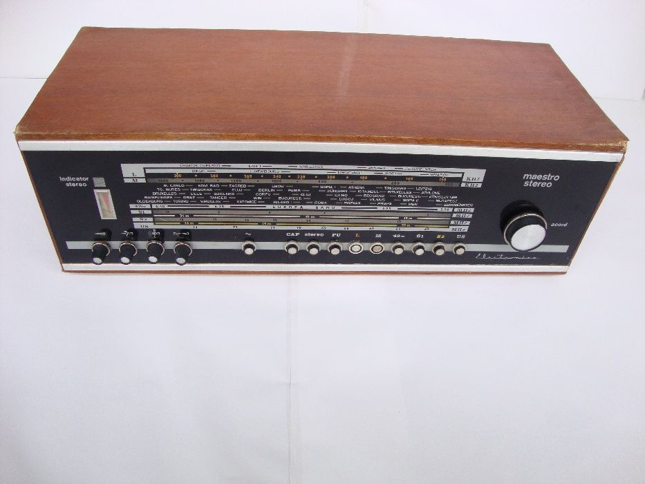 Radio / Receptor vintage, romanesc, Maestro Stereo 5702TS