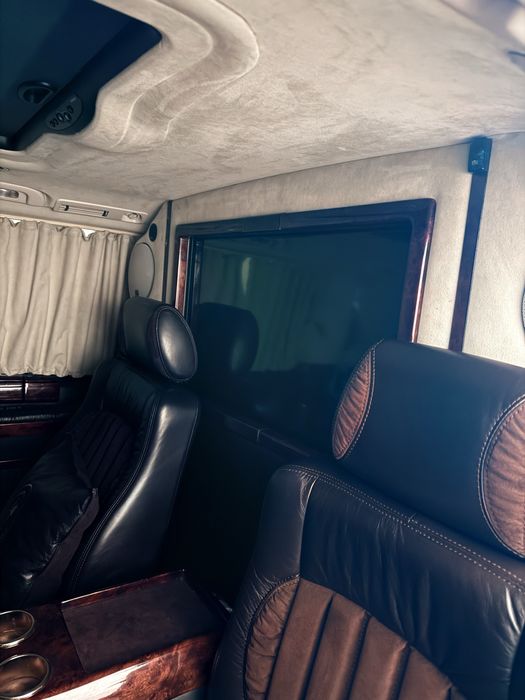 Mercedes Benz V-Class Klassen.