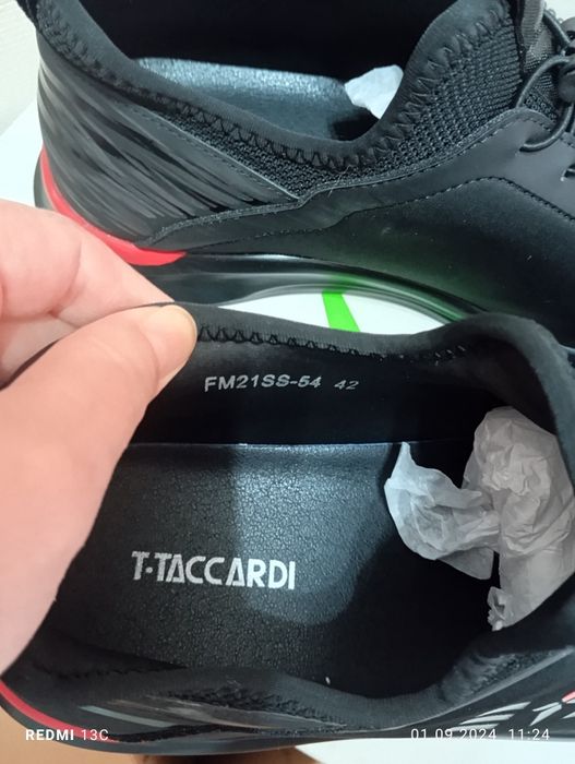 Продам полуботинки 42 размер