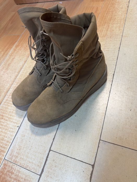 Bocanci militari de vara/ desert/ piele intoarsa
