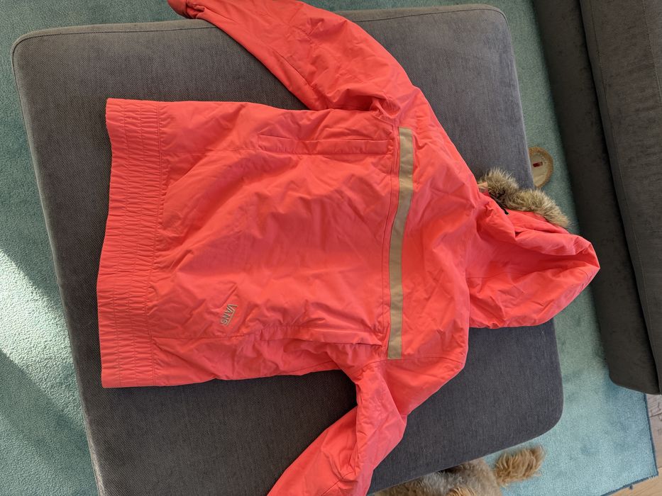 Дамско сноуборд яке VANS