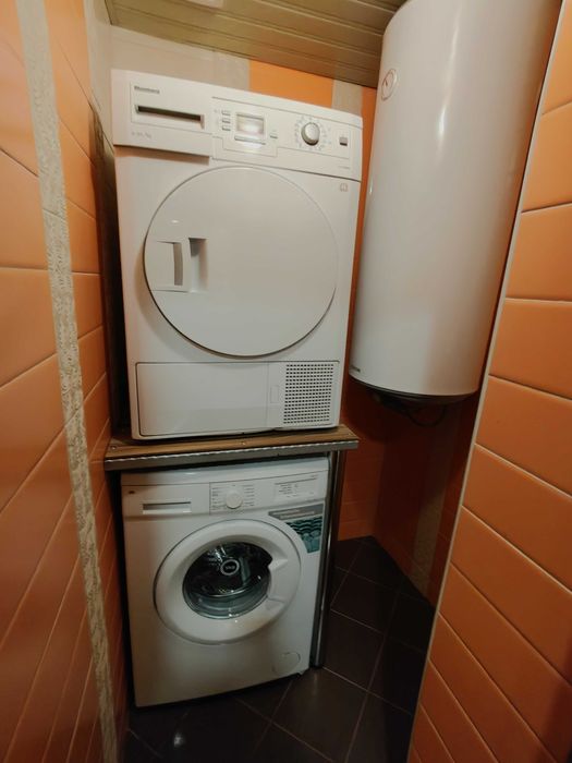 “Хан Крум“ просторен апартамент със сауна и джакузи в центъра на Варна