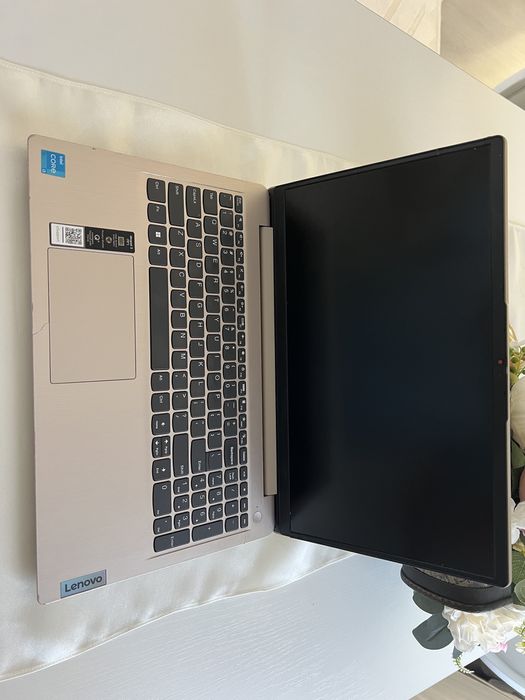 Lenovo Ideapad 15ITL6