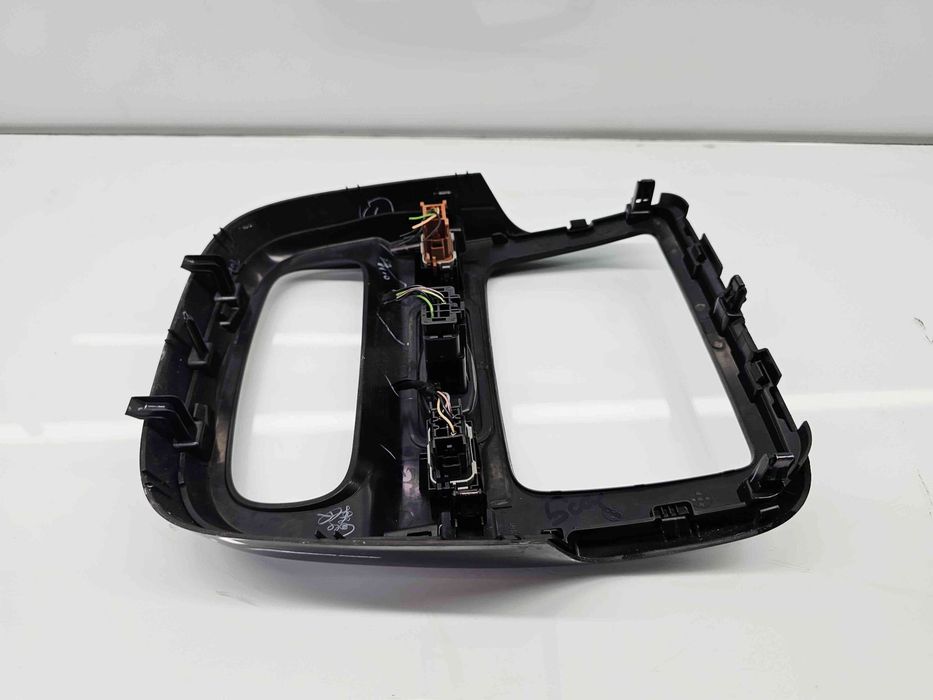 Trimuri bord Dacia Duster (PH2, H79) [Fabr 2013-2017] 682609977R