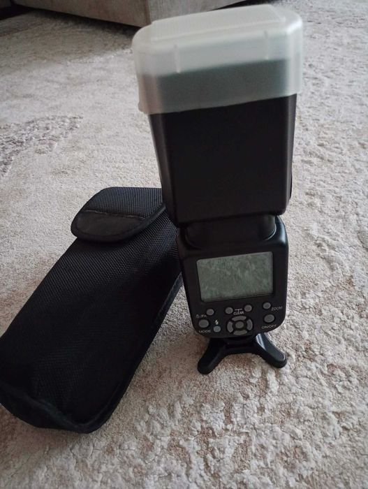 Nikon D7100 + 2 обектива и светкавица
