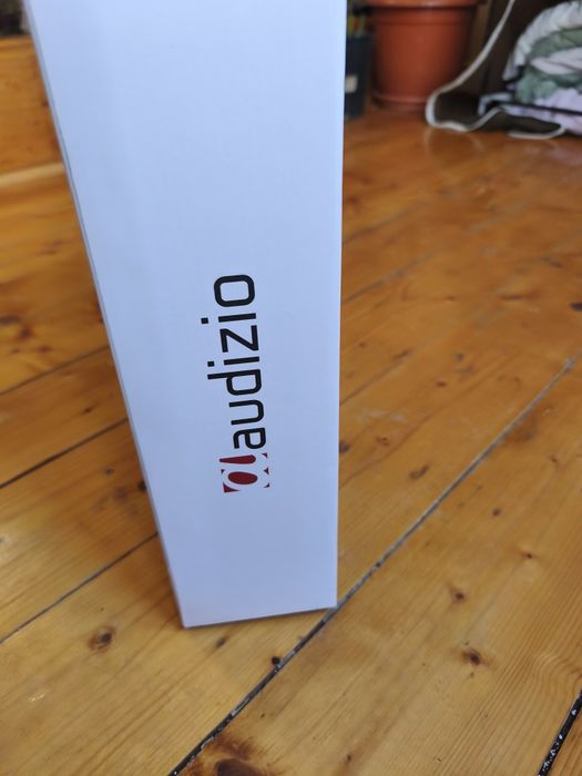 Dab+/Fm RadioTuner ,wfi,Bluetooth,ceas cu alarma și temporizator