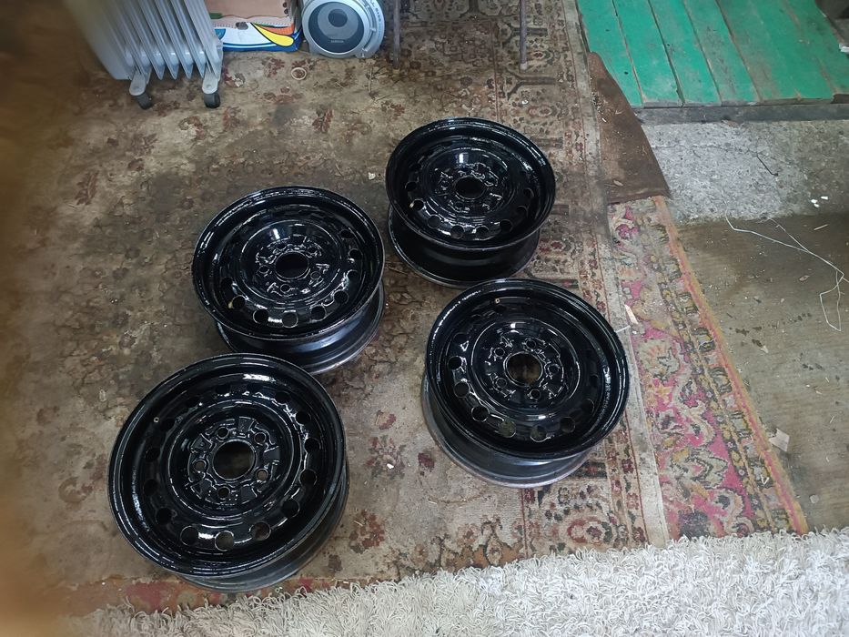 Диски железные нисан