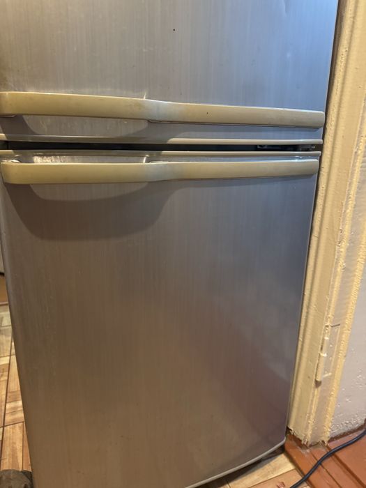 Продам холодильник Самсунг