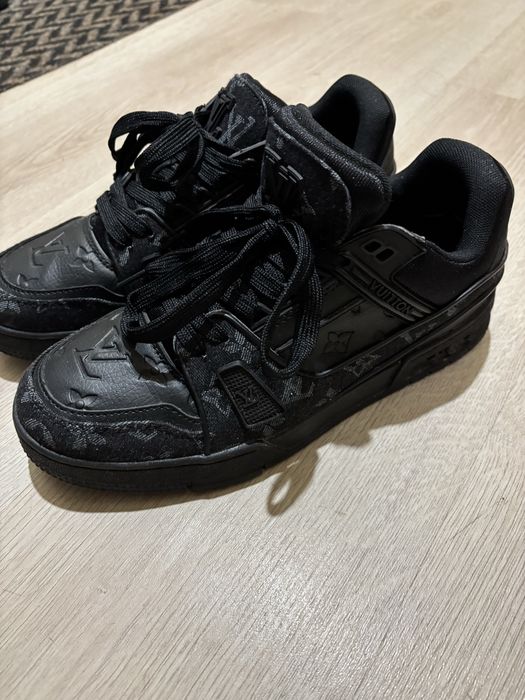 Обувки Louis Vuitton