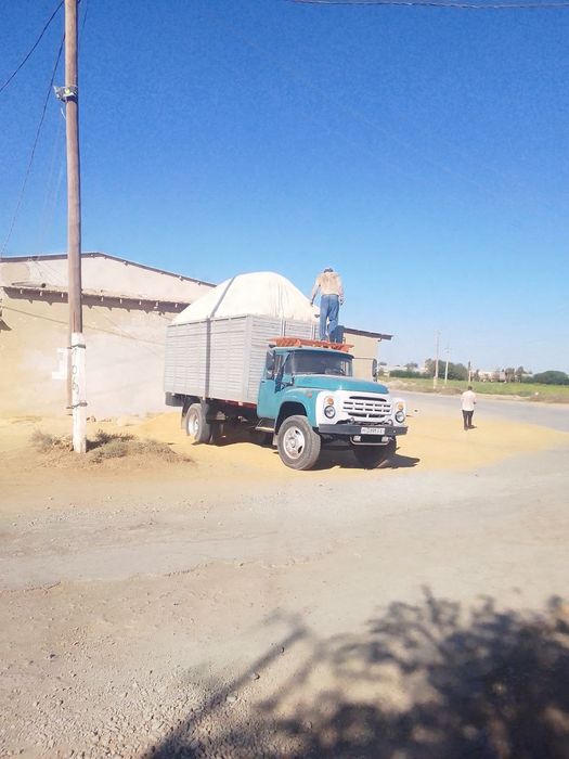 Zil sotiladi 1988-yil