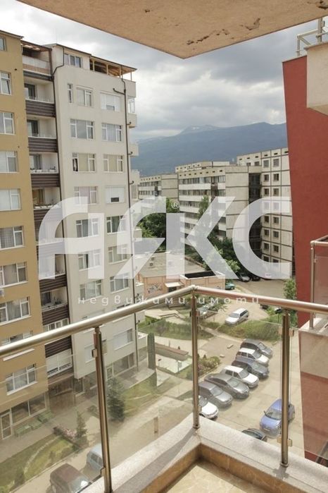 Дава се под наем Тристаен апартамент в София, Студентски град - 130 кв.м за 765 € - Снимка #8