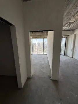 Nukus Avenue Продается 5 комнатная квартира коробка Глинка Гаи
