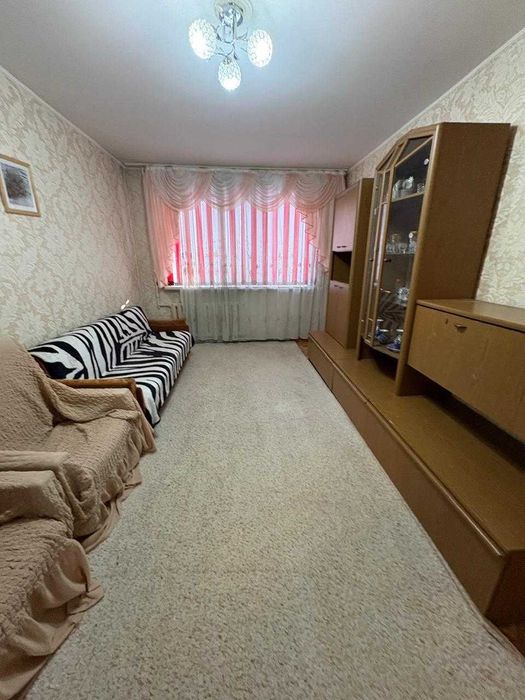 Продам 2 ком квартиру в районе Уюта