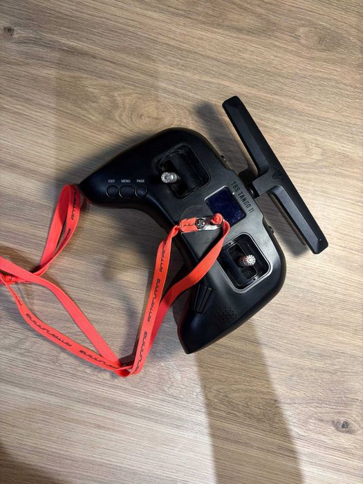 FPV дрон с комплектом