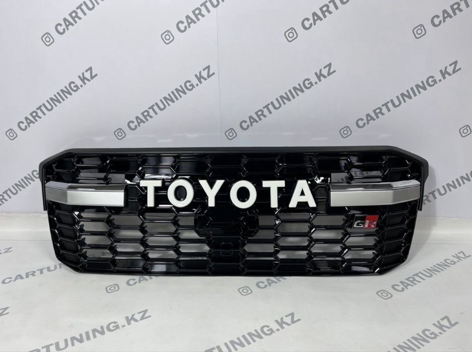Решетка радиатора GR SPORT на Land Cruiser 300