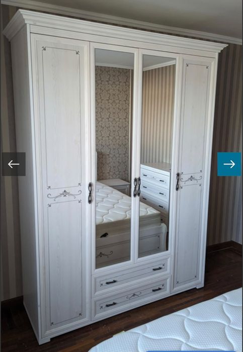 Продаётся спальный гарнитур