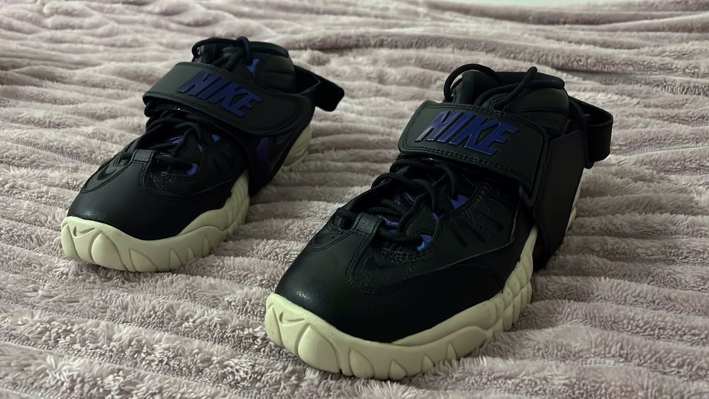 Дамски маратонки Nike W Air Adjust Force