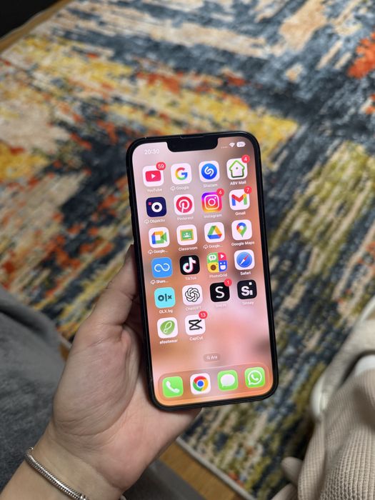 Продавам Iphone 14 128 gb