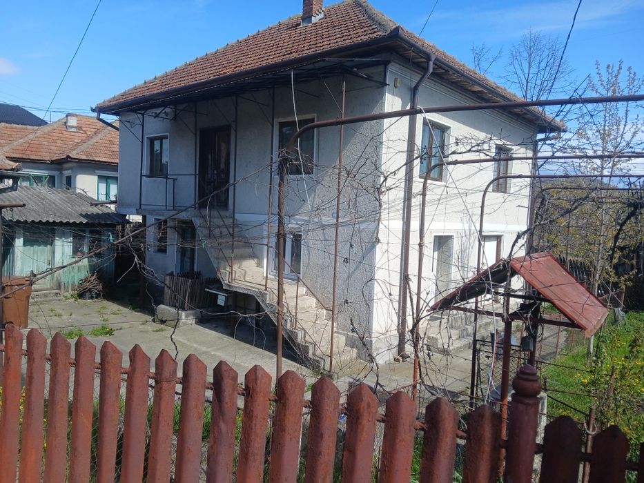 Vand Casa  Bujoreni Valcea
