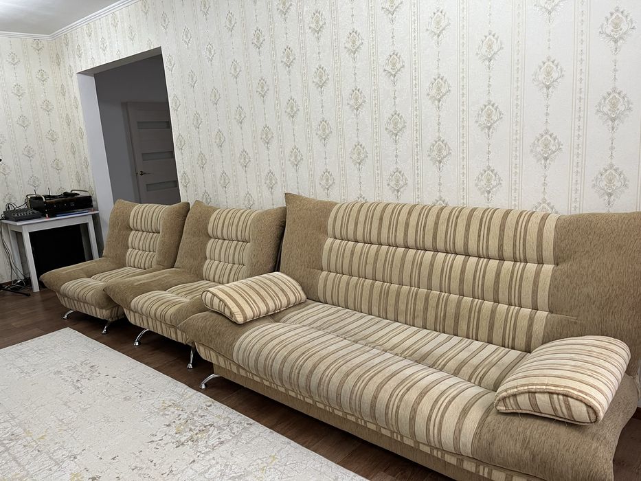 Продам мягкий уголок