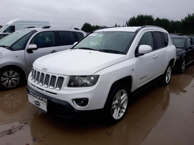 Dezmembrez Jeep Compass 1