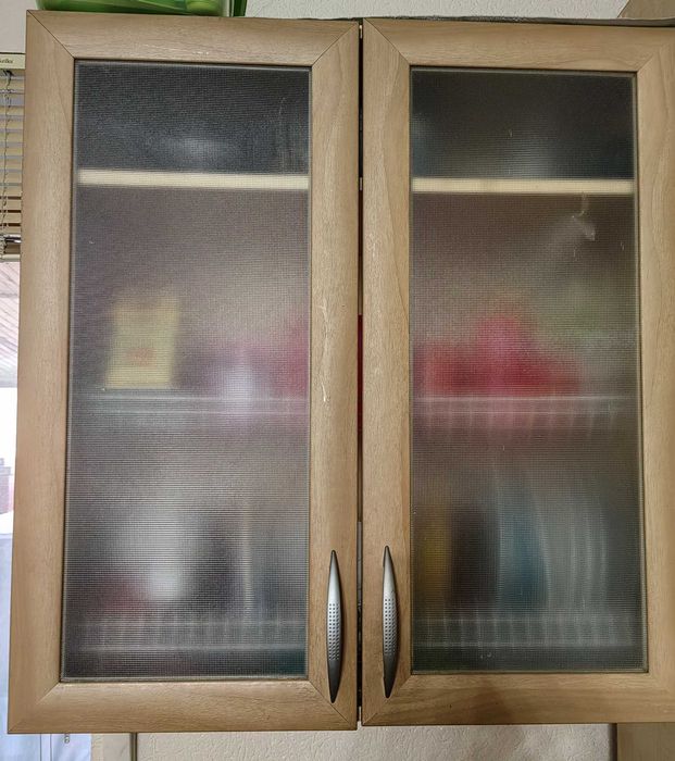 Продам угловой кухонный гарнитур