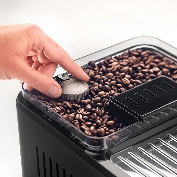 Кофемашина DeLonghi Eletta Explore ECAM450.65.G