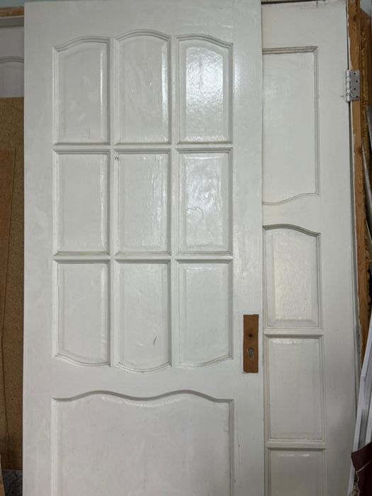 Продам межкомнатные двери