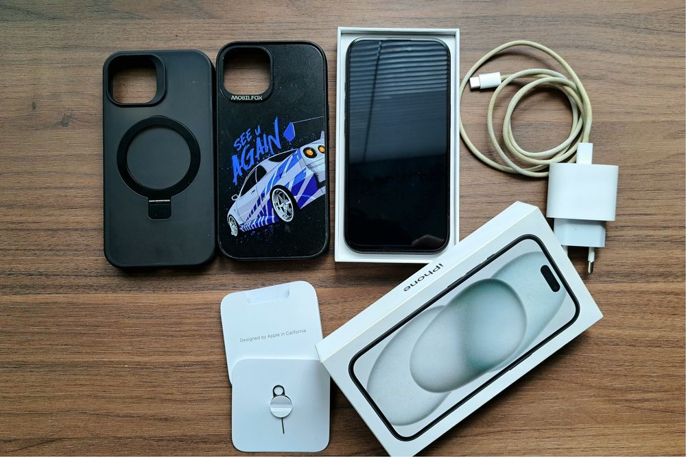 iPhone 15; без забележки