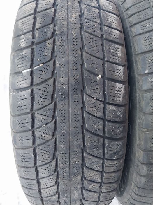 2 шины Triangle Китай 205 70 R15.